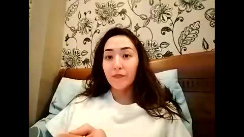 Snapshot of effy007 chatting on December 2025 02:15:01 PM Effy online show from December 2025 02:15:01 PM