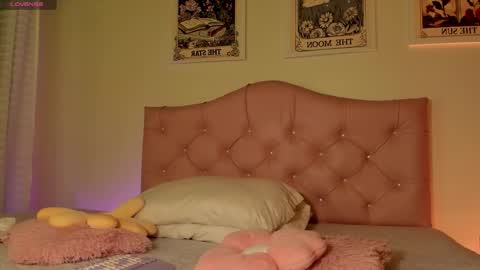 Snapshot of effy_cb chatting on October 2025 04:24:02 AM effy online show from October 2025 04:24:02 AM