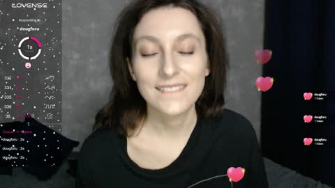 Snapshot of effy_gray chatting on December 2024 10:08:02 AM Anna online show from December 2024 10:08:02 AM