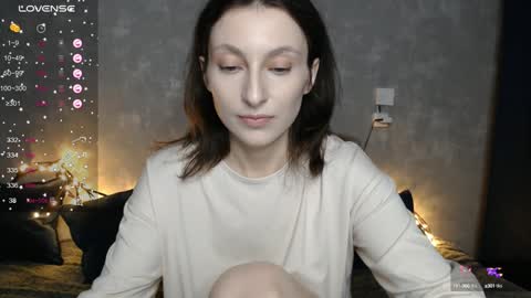 Snapshot of effy_gray chatting on January 2025 11:07:01 PM Anna online show from January 2025 11:07:01 PM