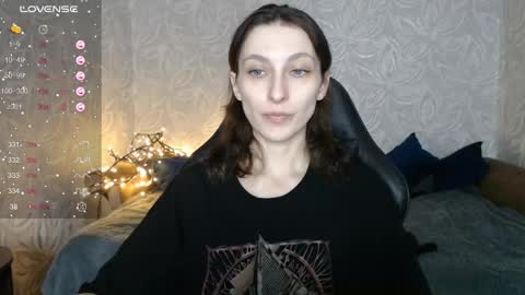 Snapshot of effy_gray chatting on November 2025 05:39:02 AM Anna online show from November 2025 05:39:02 AM