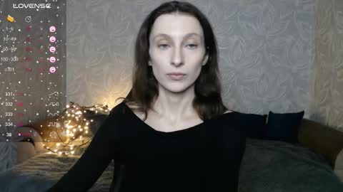 Snapshot of effy_gray chatting on November 2025 05:07:01 AM Anna online show from November 2025 05:07:01 AM