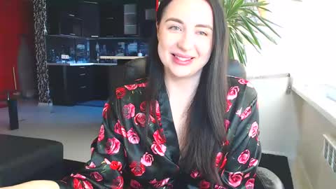 Effy online show from March 2025 11:47:02 AM