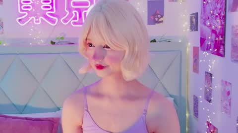 Snapshot of effyevans2 chatting on February 2025 04:09:02 AM - new video where i CUM in BIO online show from February 2025 04:09:02 AM