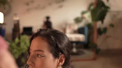 Effy online show from November 2025 06:15:01 PM