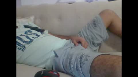 Snapshot of egyman2022 chatting on January 2025 07:06:02 PM Im momo 35 Egyptian at Dubai online show from January 2025 07:06:02 PM