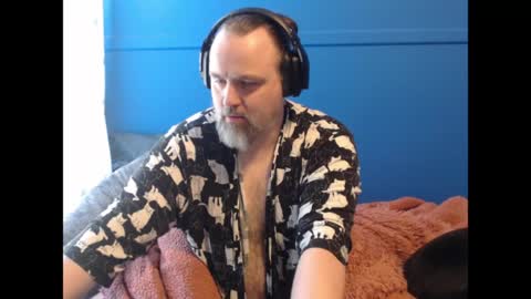 Snapshot of ehmac84 chatting on May 2026 02:55:01 PM Eh Mac online show from May 2026 02:55:01 PM