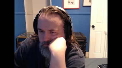 Snapshot of ehmac84 chatting on May 2026 04:37:02 PM Eh Mac online show from May 2026 04:37:02 PM