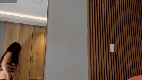 Snapshot of eilin_clio chatting on December 2024 12:34:01 PM Eilin online show from December 2024 12:34:01 PM