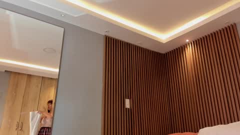 Snapshot of eilin_clio chatting on January 2025 12:31:02 PM Eilin online show from January 2025 12:31:02 PM