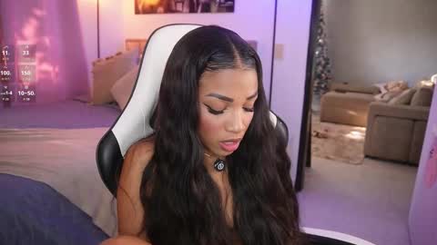 Snapshot of eimi_space chatting on November 2025 09:59:01 PM eimi online show from November 2025 09:59:01 PM