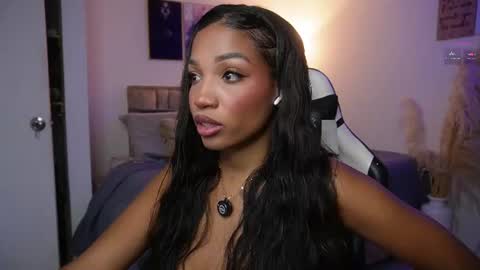 Snapshot of eimi_space chatting on June 2026 06:01:02 PM eimi online show from June 2026 06:01:02 PM