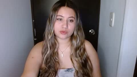 Snapshot of eimy_collin chatting on December 2025 05:15:02 AM EIMY MODEL INDEPENDENT online show from December 2025 05:15:02 AM