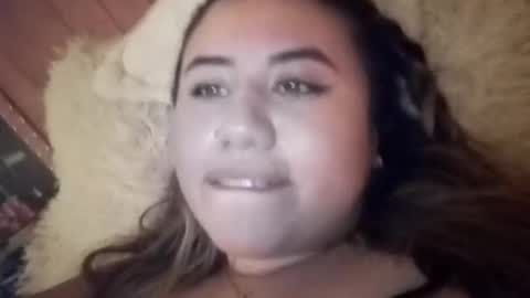 EIMY   MODEL INDEPENDENT online show from February 2026 04:50:02 AM