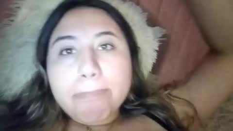 EIMY   MODEL INDEPENDENT online show from February 2026 04:17:01 AM