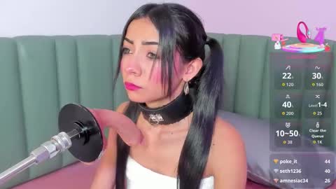 Eimy online show from December 2025 08:02:01 PM