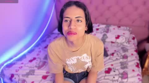 Eimyflorian online show from January 2026 12:11:01 PM