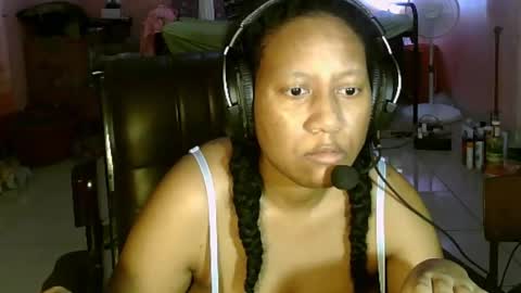 Eirondra Valeen online show from March 2026 01:20:01 AM