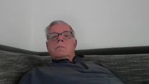 Snapshot of eisbaer1957 chatting on December 2024 08:30:02 AM eisbaer1957 online show from December 2024 08:30:02 AM