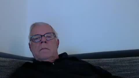 Snapshot of eisbaer1957 chatting on November 2025 07:28:01 AM eisbaer1957 online show from November 2025 07:28:01 AM