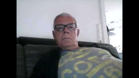 eisbaer1957 online show from June 2026 05:51:01 PM