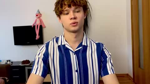 Eitan online show from February 2025 12:22:01 PM