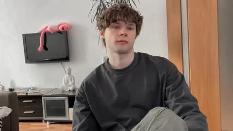 Eitan online show from March 2025 11:16:01 AM