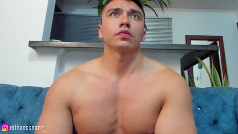 Snapshot of eithanconor1 chatting on December 2024 10:27:02 AM EITHAN CONOR online show from December 2024 10:27:02 AM