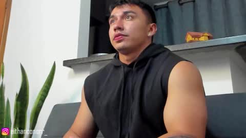 Snapshot of eithanconor1 chatting on March 2025 04:24:01 AM EITHAN CONOR online show from March 2025 04:24:01 AM