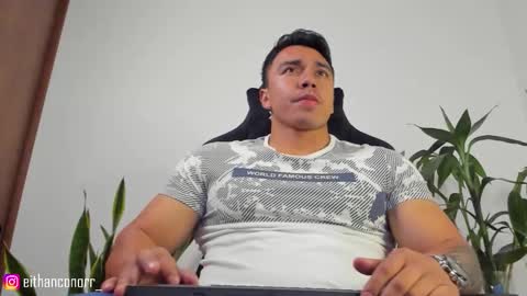 Snapshot of eithanconor1 chatting on September 2025 01:49:01 AM EITHAN CONOR online show from September 2025 01:49:01 AM