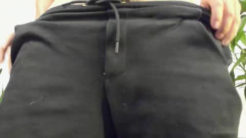 Snapshot of eithanconor1 chatting on September 2025 03:42:02 AM EITHAN CONOR online show from September 2025 03:42:02 AM