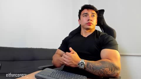 EITHAN CONOR online show from November 2025 02:45:01 AM