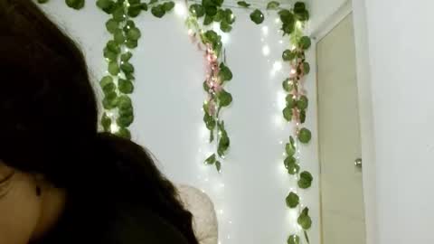 Snapshot of eiviiy1609 chatting on October 2025 02:04:01 PM eiviiy1609 online show from October 2025 02:04:01 PM