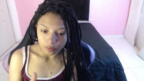 Snapshot of eiviiy1609 chatting on December 2025 02:37:02 PM eiviiy1609 online show from December 2025 02:37:02 PM