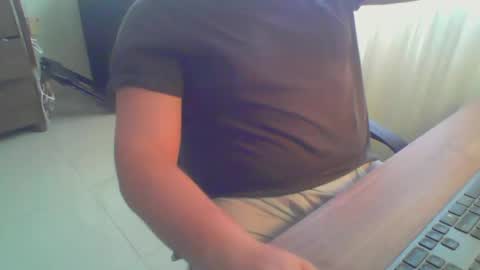 Juan Pablo M online show from December 2024 08:27:02 PM