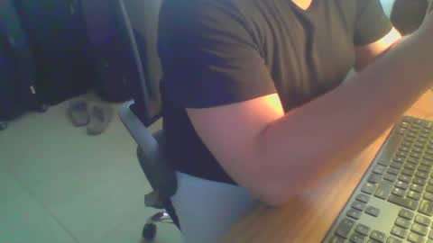 Juan Pablo M online show from December 2024 06:27:01 PM