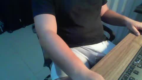 Juan Pablo M online show from December 2024 06:20:02 AM