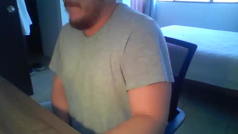 Juan Pablo M online show from December 2025 10:03:01 PM