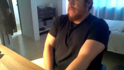 Snapshot of ekudemic chatting on June 2026 04:40:02 PM Juan Pablo M online show from June 2026 04:40:02 PM