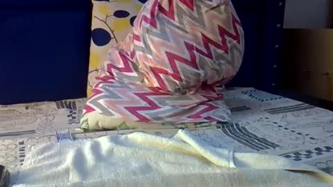 Snapshot of el_petite chatting on January 2025 08:54:02 PM petite online show from January 2025 08:54:02 PM