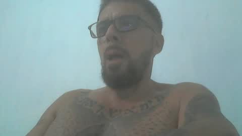 Snapshot of el_principe_veryhot chatting on February 2026 04:32:01 AM el_principe_veryhot online show from February 2026 04:32:01 AM