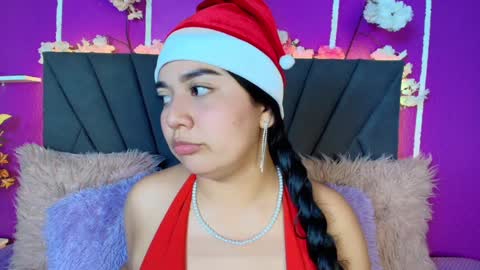 Ela online show from December 2024 03:36:02 PM
