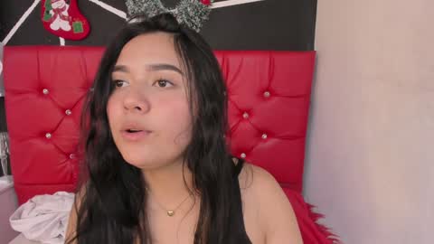 Ela online show from December 2024 07:32:02 PM