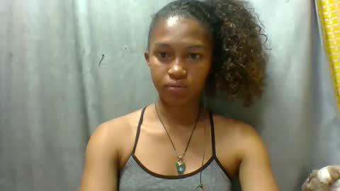 Snapshot of elaliealdy chatting on November 2025 06:43:01 PM elaliealdy online show from November 2025 06:43:01 PM