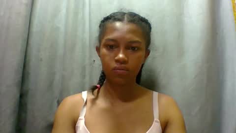 Snapshot of elaliealdy chatting on December 2025 04:40:01 AM elaliealdy online show from December 2025 04:40:01 AM