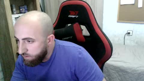 elamordeyuli online show from May 2026 12:24:02 PM