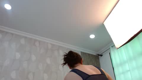 elamurray online show from November 2025 11:43:01 AM