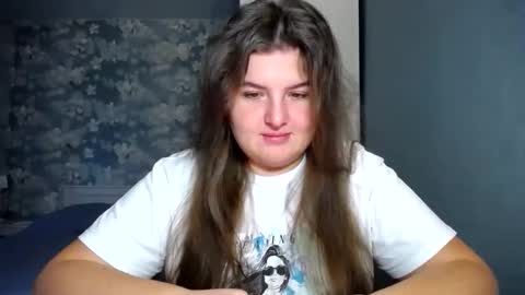 Snapshot of elanis_blair chatting on November 2025 10:36:01 AM Elanis online show from November 2025 10:36:01 AM