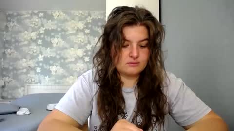 Snapshot of elanis_blair chatting on June 2026 11:46:02 AM Elanis online show from June 2026 11:46:02 AM