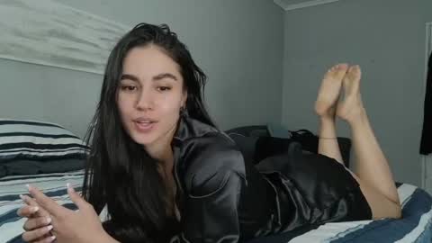 Snapshot of elarahayes chatting on June 2026 04:22:01 PM Elara Hayes online show from June 2026 04:22:01 PM